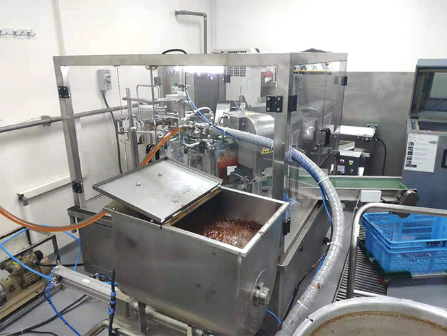 酱料包装机械设备详细工作过程实拍